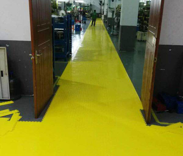 ܛ�|(zh��)�^���ذ塪܇(ch��)�g��(y��ng)��